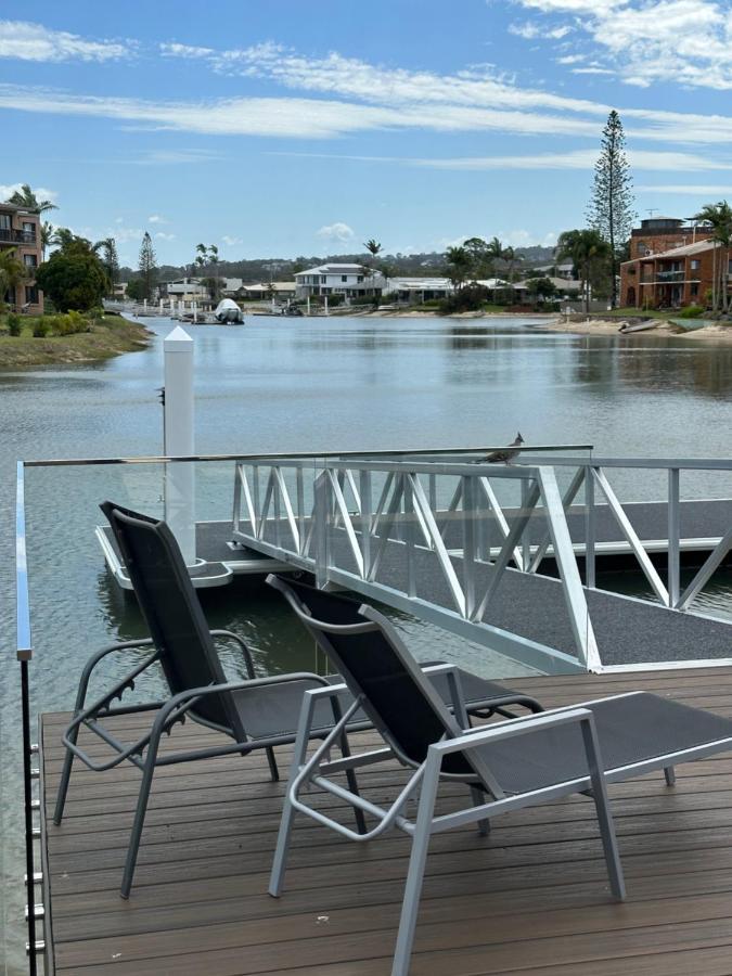 Saltwater Villas - Pet Friendly Accommodation Mooloolaba Exterior photo