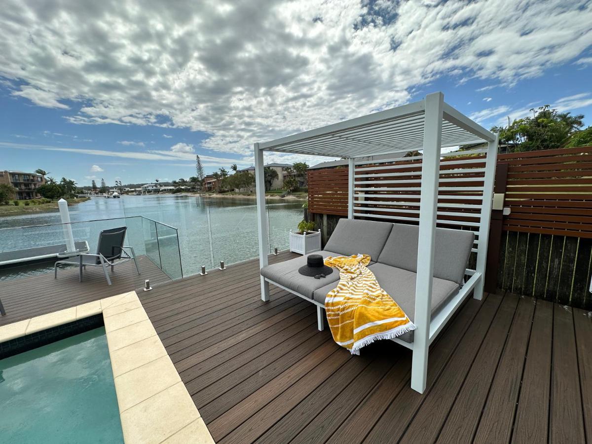 Saltwater Villas - Pet Friendly Accommodation Mooloolaba Exterior photo