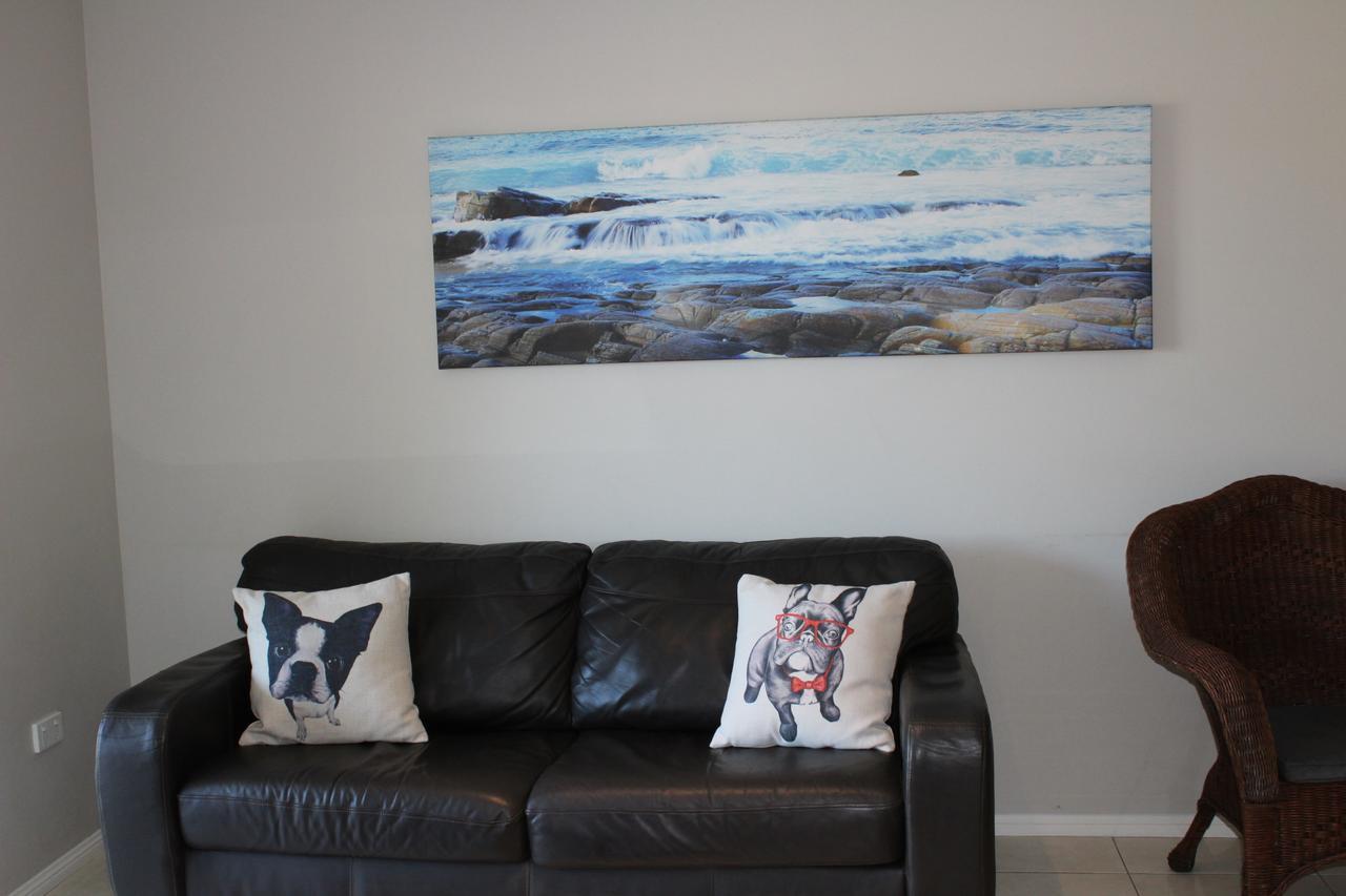 Saltwater Villas - Pet Friendly Accommodation Mooloolaba Exterior photo