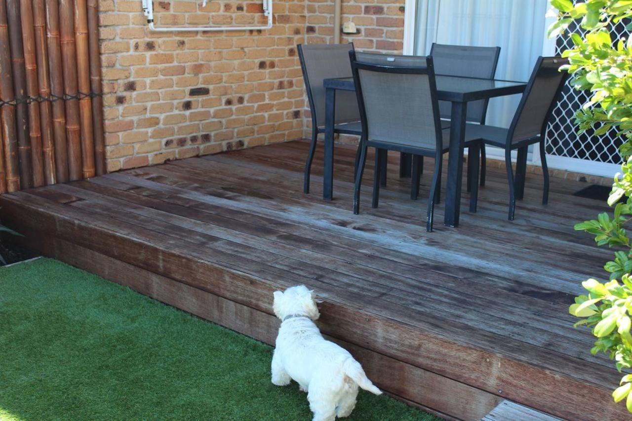 Saltwater Villas - Pet Friendly Accommodation Mooloolaba Exterior photo